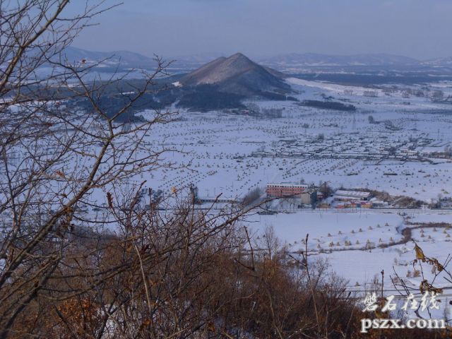 冬日在孤顶子山上闲拍