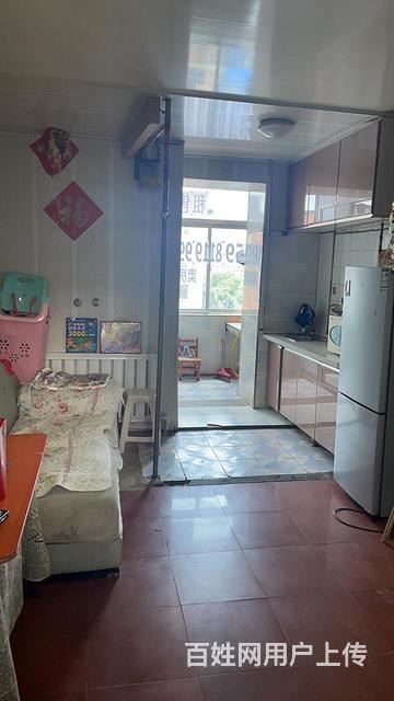 江边 60平米，中等装修